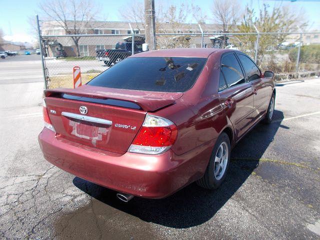 2006 Toyota Camry LE image 3