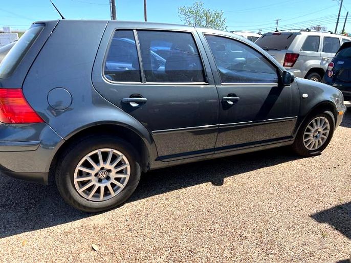 2004 Volkswagen Golf