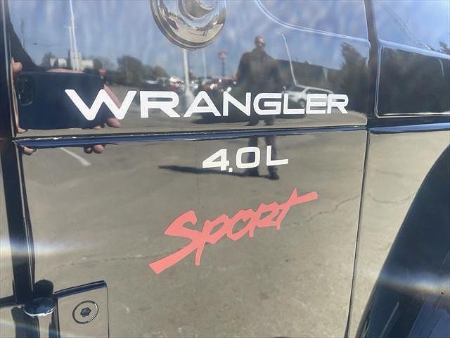 1997 Jeep Wrangler Sport image 5