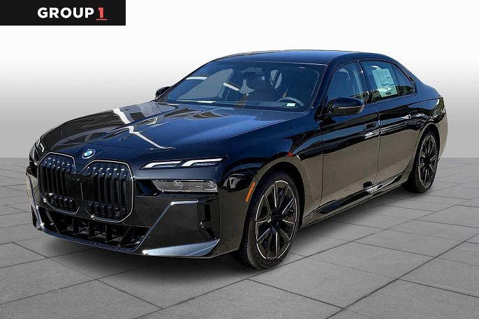2025 BMW i7