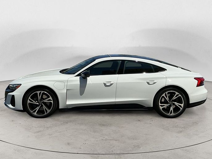 2022 Audi e-tron GT