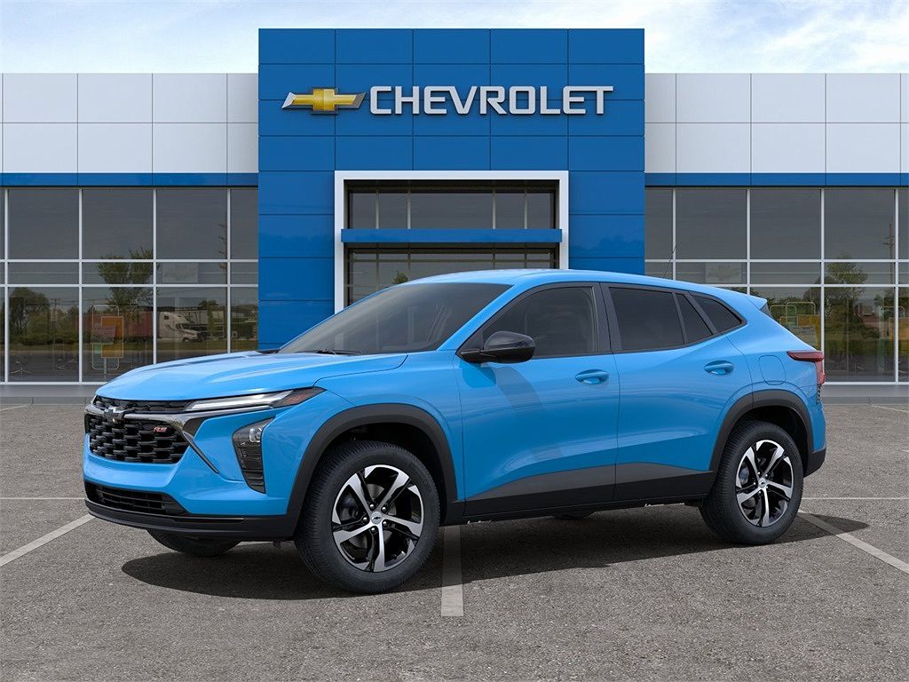 2024 Chevrolet Trax RS image 1