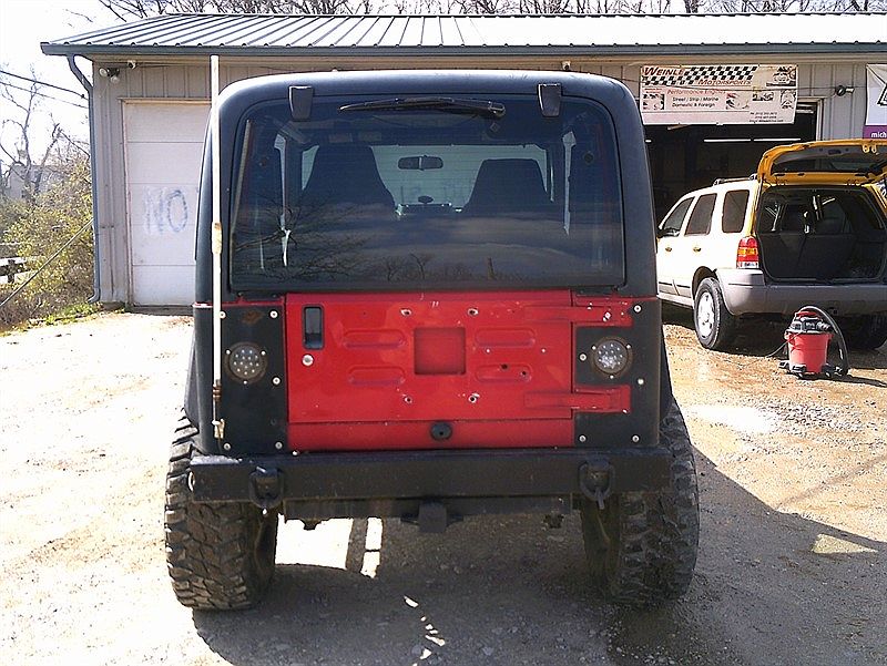 2004 Jeep Wrangler Sport image 4