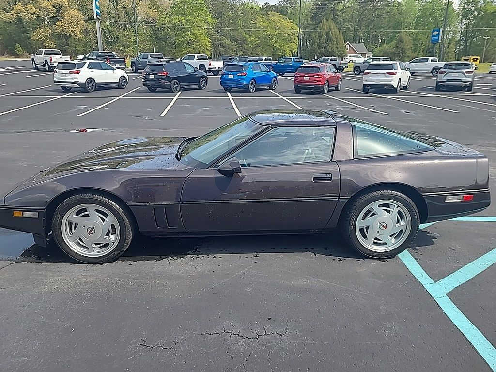 1988 Chevrolet Corvette null image 4