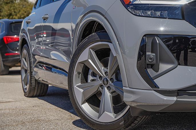 2025 Audi Q4 e-tron
