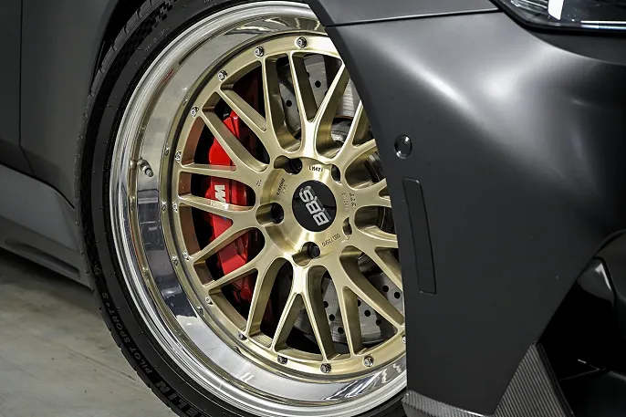 2025 BMW M5