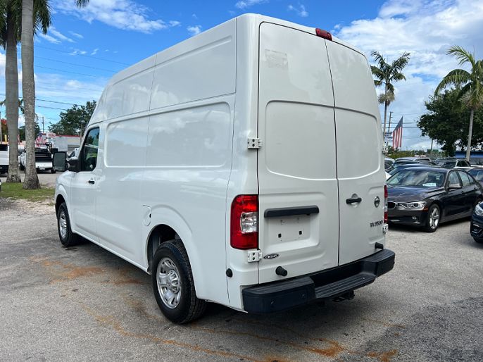 2017 Nissan NV