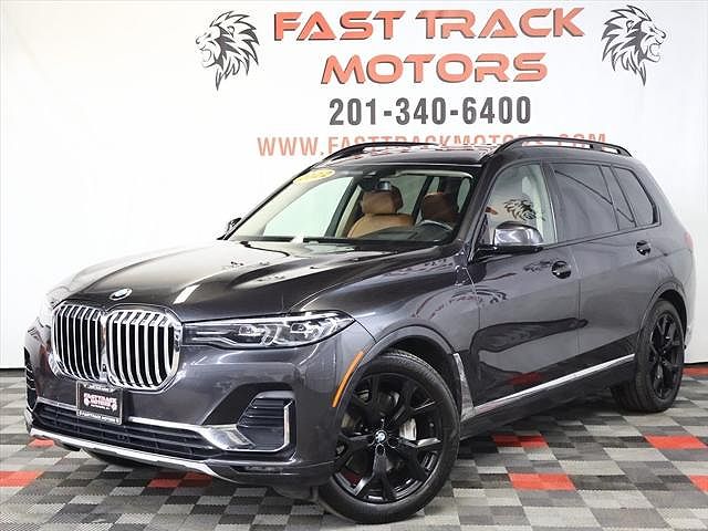 2022 BMW X7