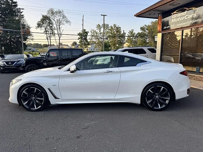 2017 Infiniti Q60