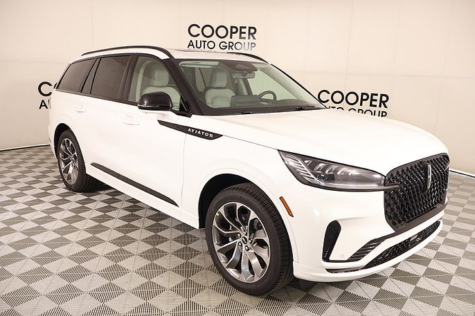 2027 Lincoln Aviator