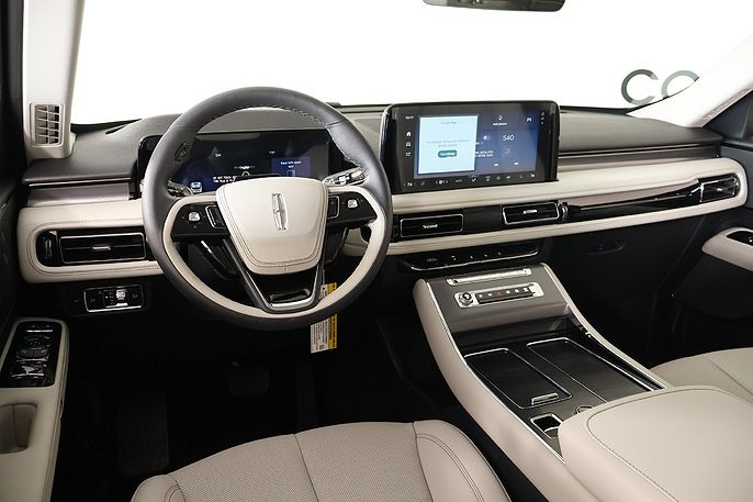 2027 Lincoln Aviator