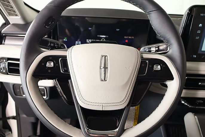 2027 Lincoln Aviator