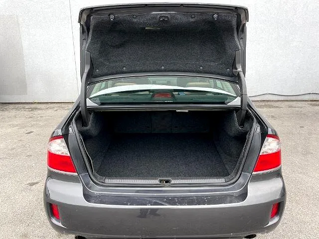 2009 Subaru Legacy Special Edition image 5