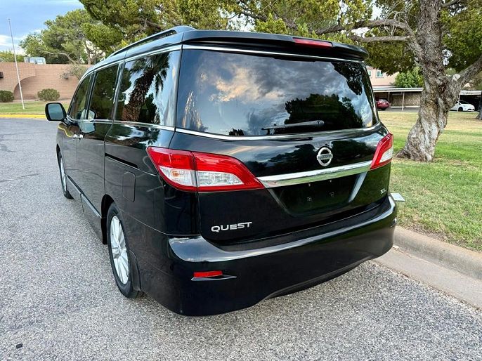 2015 Nissan Quest