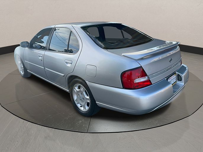 2001 Nissan Altima