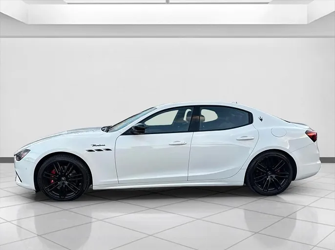 2022 Maserati Ghibli