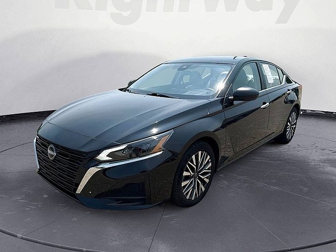 2025 Nissan Altima