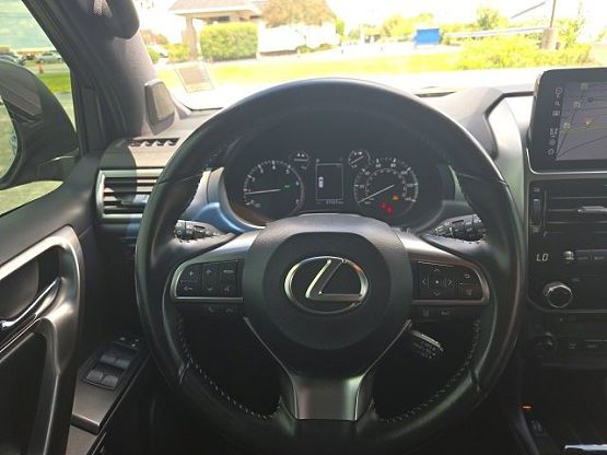 2022 Lexus GX 460 Premium photo 10