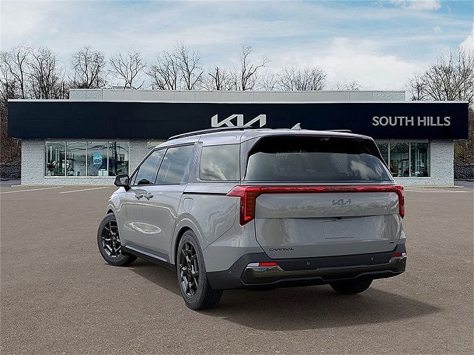 2025 Kia Carnival
