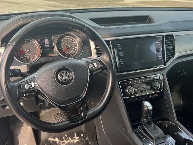 2018 Volkswagen Atlas SEL image 13