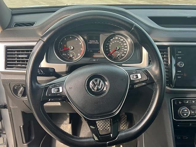 2018 Volkswagen Atlas SEL image 14