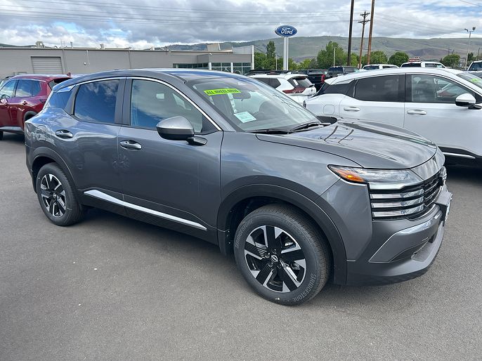2025 Nissan Kicks