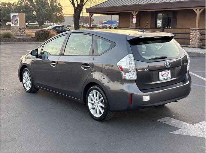 2012 Toyota Prius v