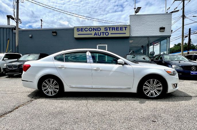 2016 Kia Cadenza