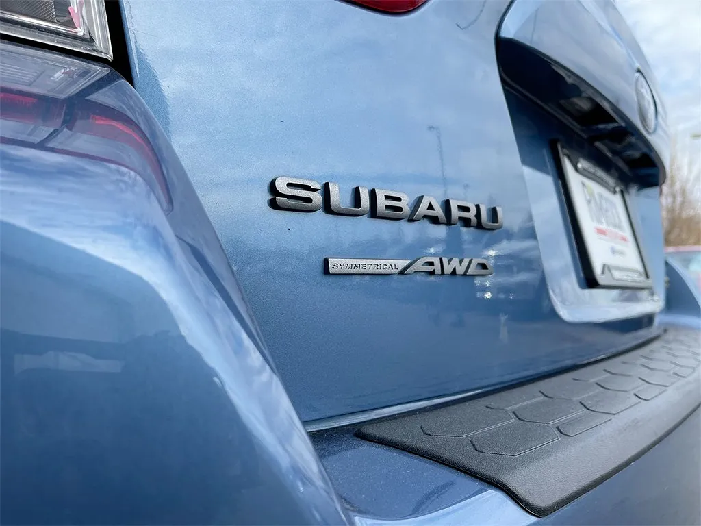 2021 Subaru Crosstrek Sport image 1