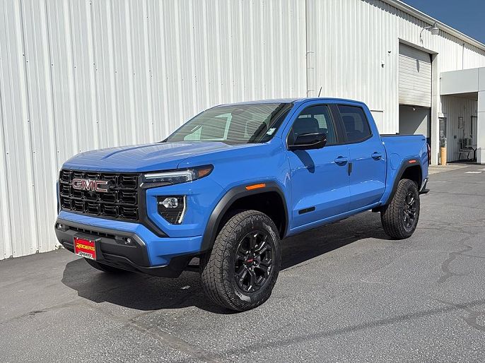 2025 GMC Canyon