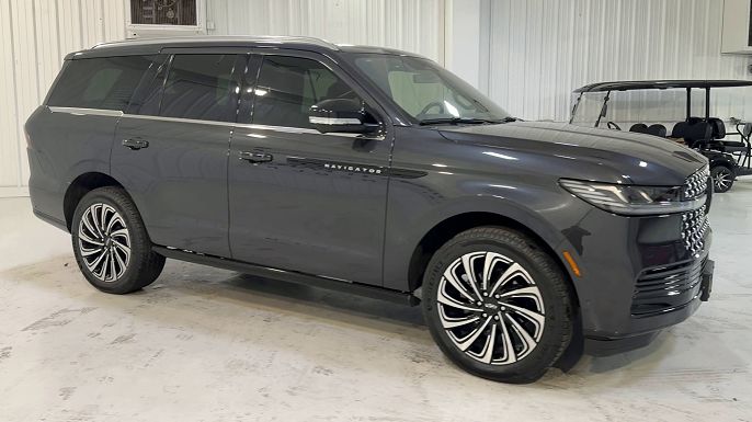 2025 Lincoln Navigator