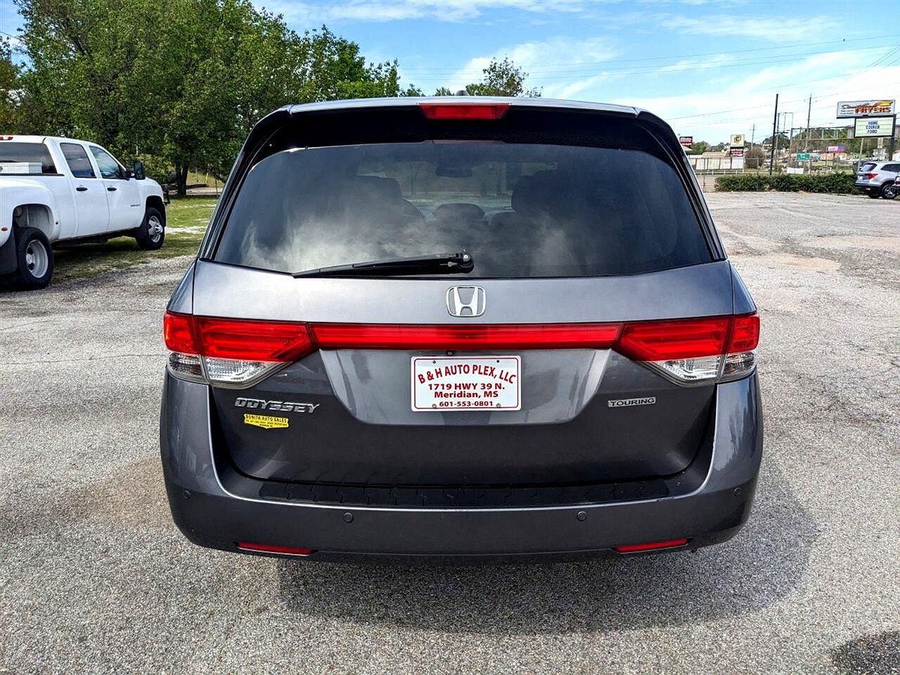 2015 Honda Odyssey Touring image 5