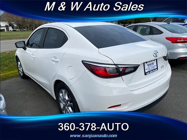 2017 Toyota Yaris iA