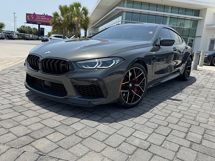 2024 BMW M8