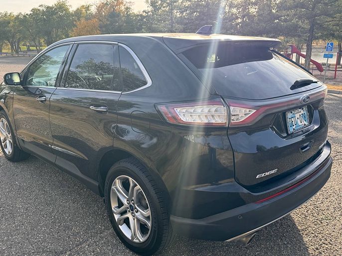 2016 Ford Edge