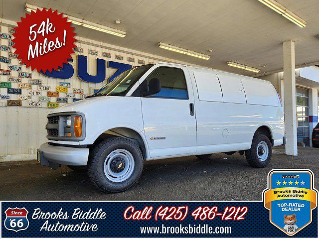 2000 Chevrolet Express 3500 image 0