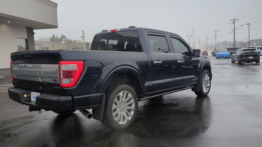 2022 Ford F-150 Limited image 2