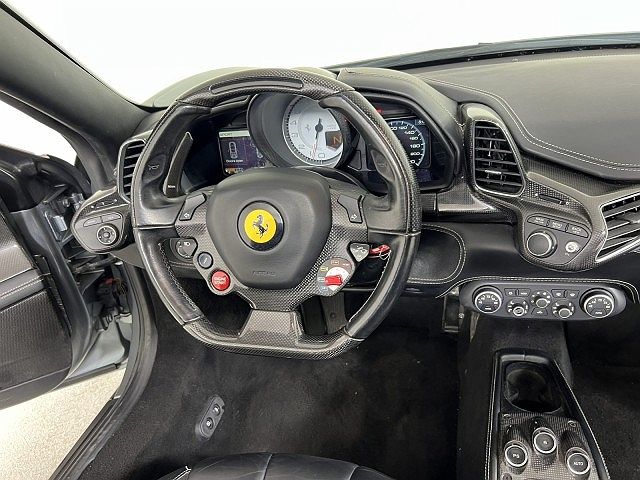 2013 Ferrari 458 null image 27