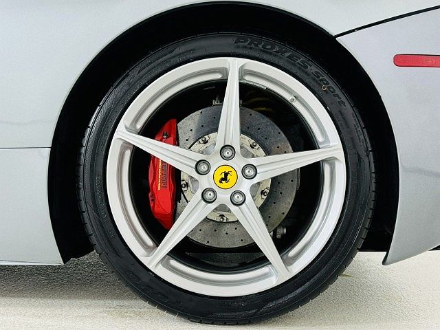 2013 Ferrari 458 null image 38