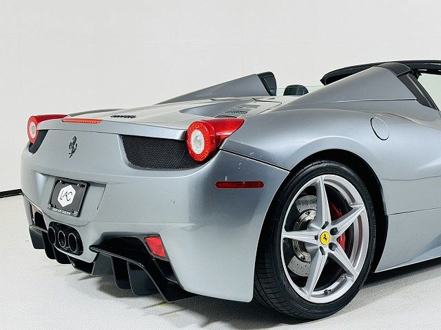 2013 Ferrari 458 null image 41