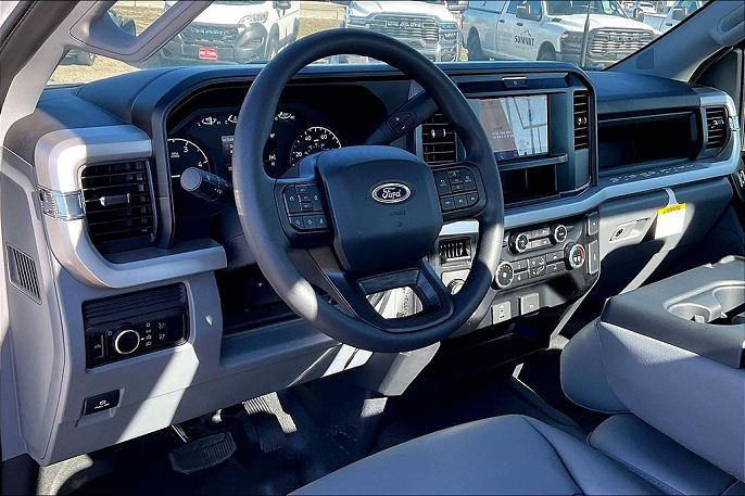 2025 Ford F-250