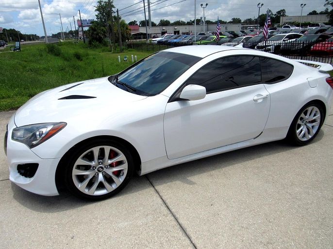 2013 Hyundai Genesis