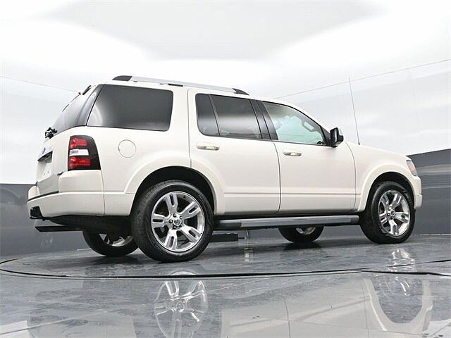 2009 Ford Explorer Limited Edition image 26