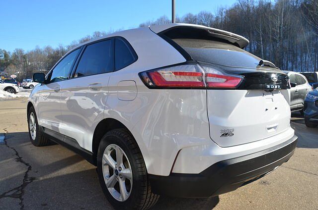 2021 Ford Edge