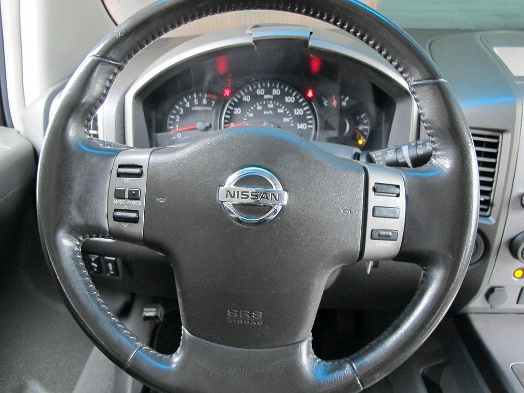 2005 Nissan Armada SE image 20