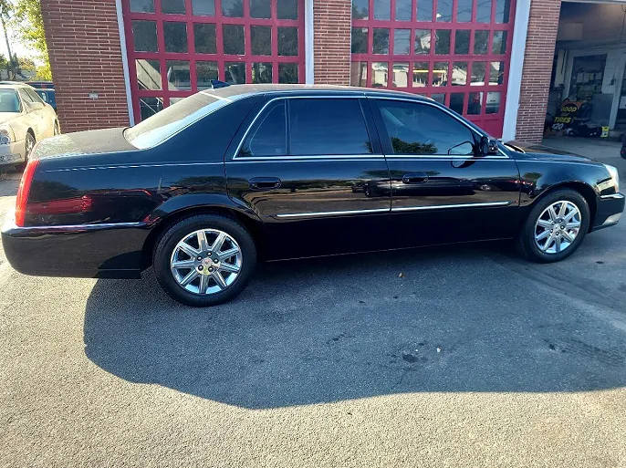2010 Cadillac DTS
