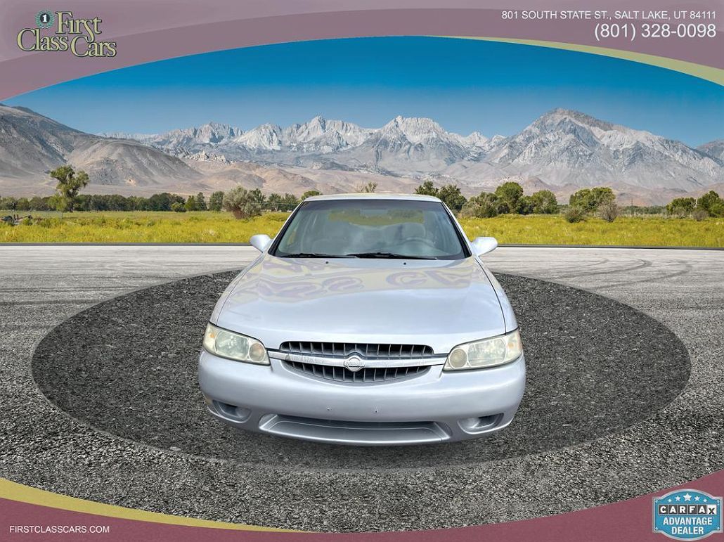 2001 Nissan Altima GXE image 1