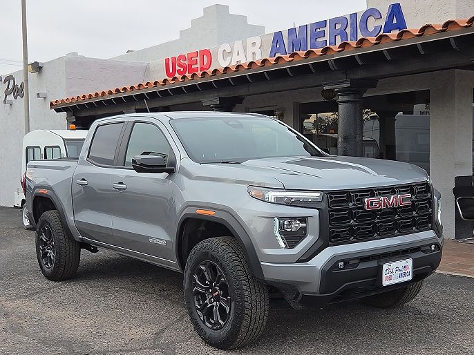 2025 GMC Canyon