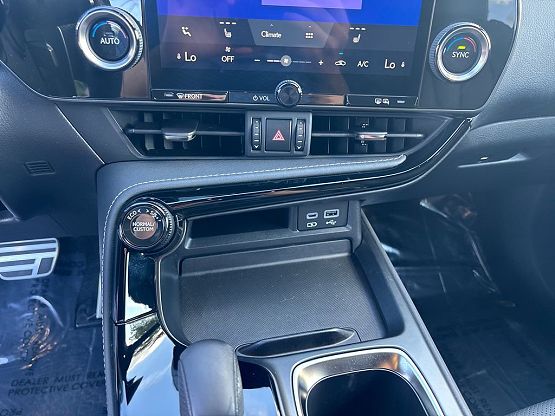2022 Lexus NX 350 F SPORT Handling photo 11