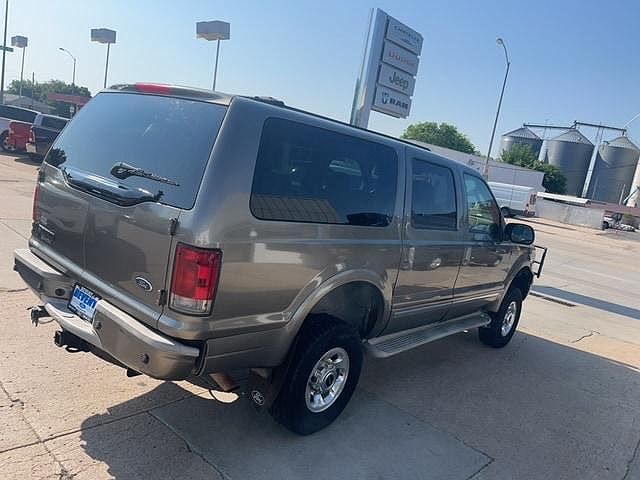 2005 Ford Excursion Limited image 4